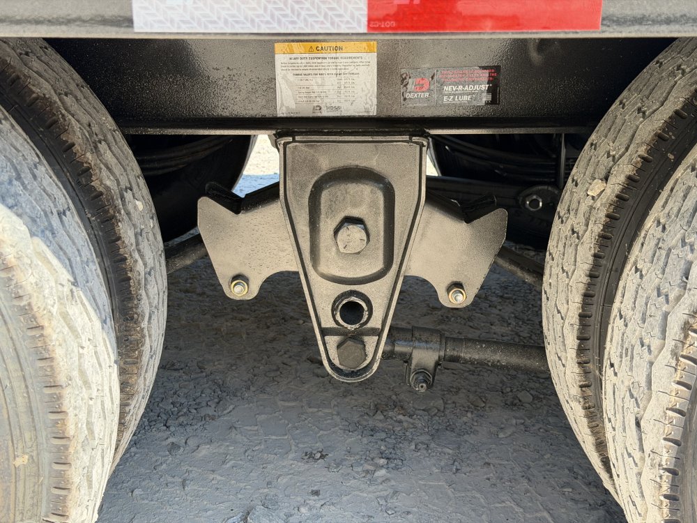 2027 102"x32' Load Trail Flatbed