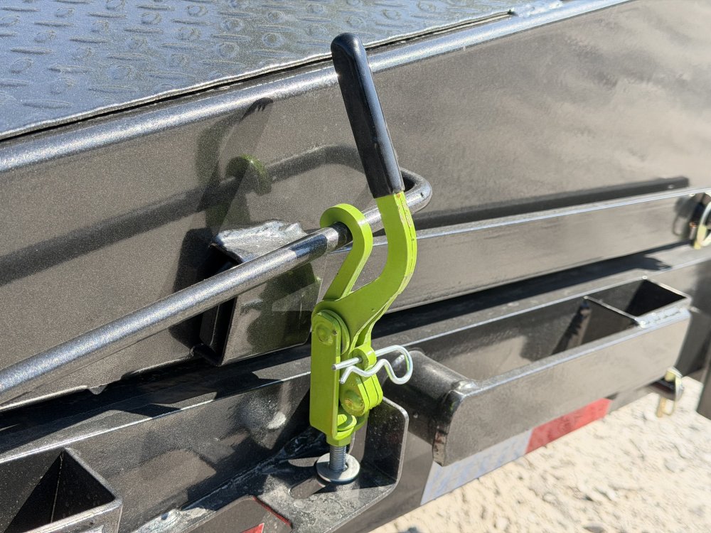 2027 102"x32' Load Trail Flatbed