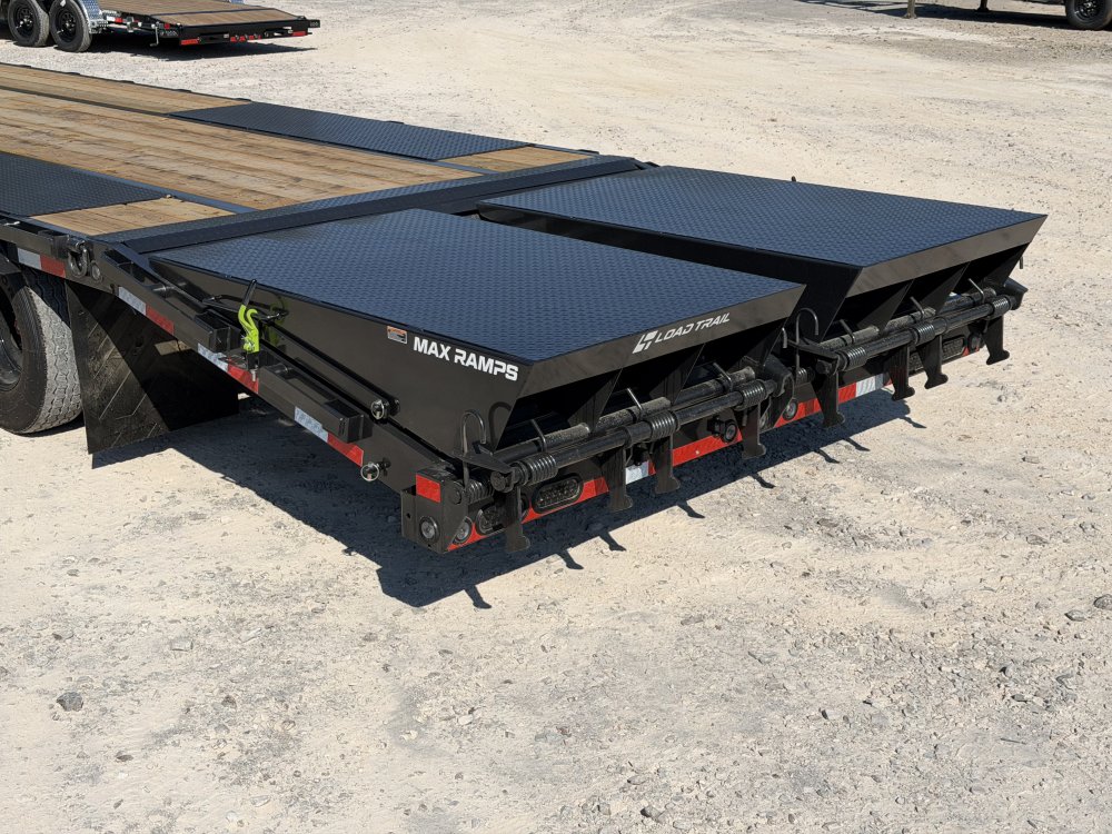 2027 102"x32' Load Trail Flatbed