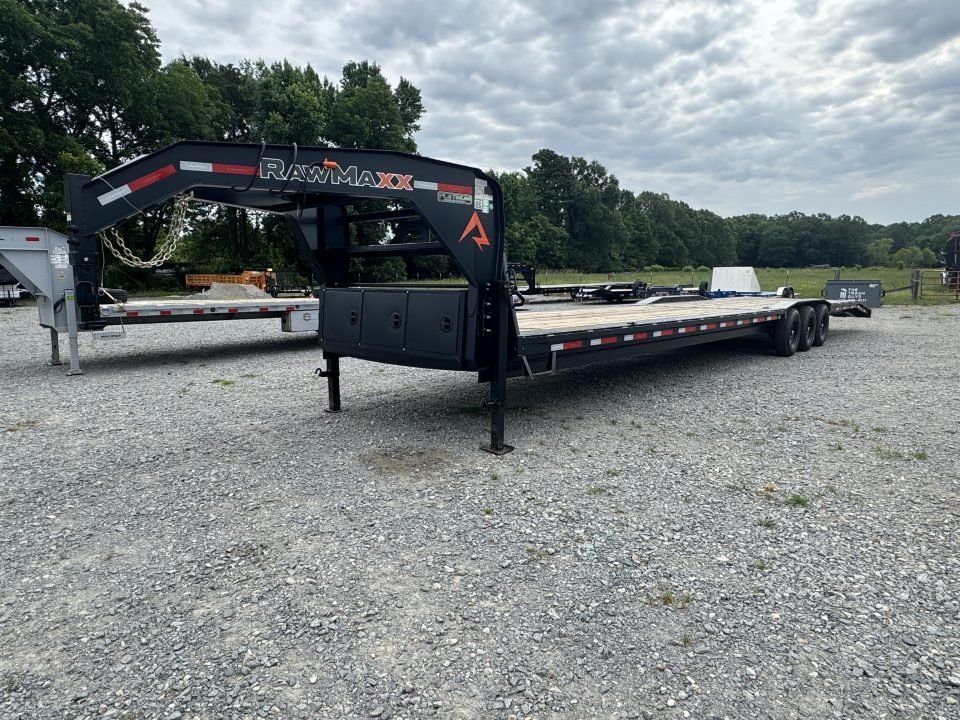 2026 RawMaxx LDX 102X44 LOWBOY W/14 PLYS, LOCKING CHAIN RACK, AND TORQUE TUBE 21K GVWR GOOSENECK Fla