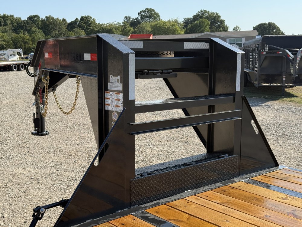 2027 102X36 GP LOAD TRAIL / MAX RAMPS / 14PLY / WINCH PLATE / 25.9K GVWR /