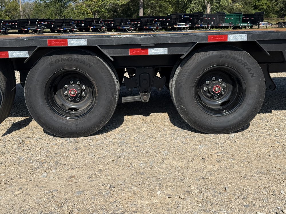 2027 102X36 GP LOAD TRAIL / MAX RAMPS / 14PLY / WINCH PLATE / 25.9K GVWR /
