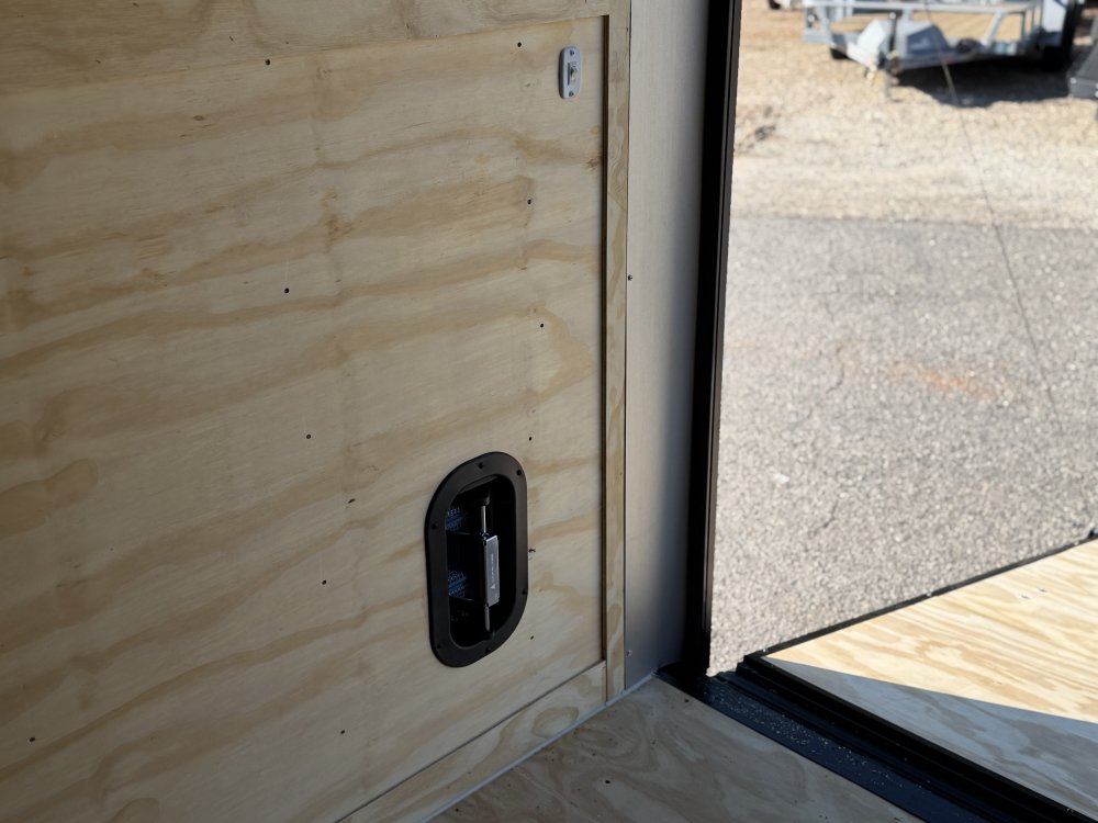 2027 DIAMOND CARGO 7X16 TA 7K GVWR ENCLOSED TRAILER