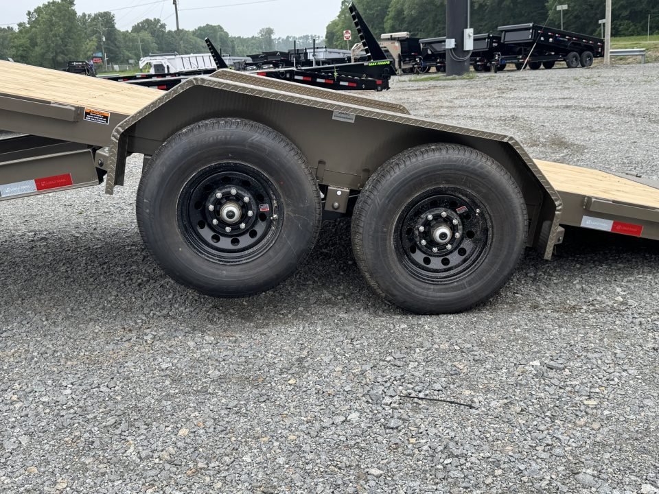 2026 Load Trail TM 83X22 FULL TILT W/WIRELESS REMOTE 14K GVWR EQUIPMENT Tilt Trailer