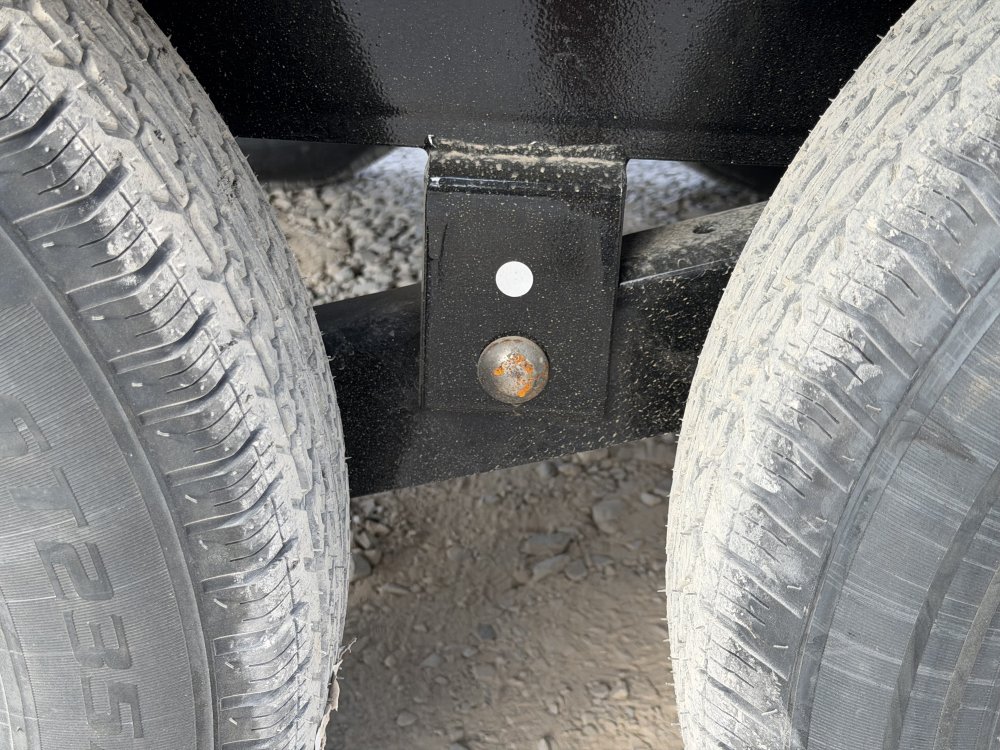 2027 102"x22' Load Trail Flatbed