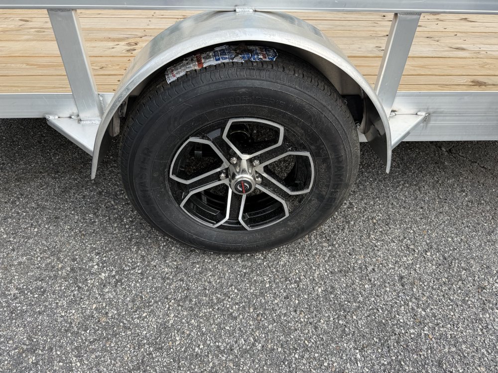 2027 Load Trail UA 77X12 SA / ALUMINUM FRAME / 55" BI-FOLD TAILGATE / ALUMINUM WHEELS Utility Traile