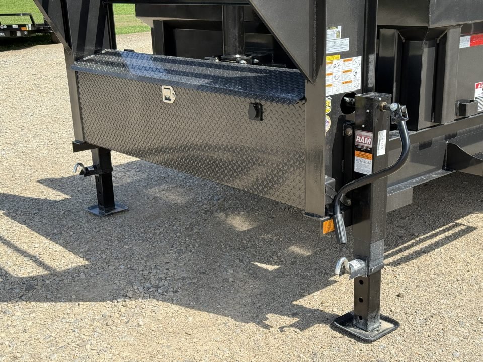 2026 Load Trail DG 83X16 / 24" SIDES / 14 PLY / 7GA FLOOR / TELESCOPIC / 21K GVWR / Dump Trailer