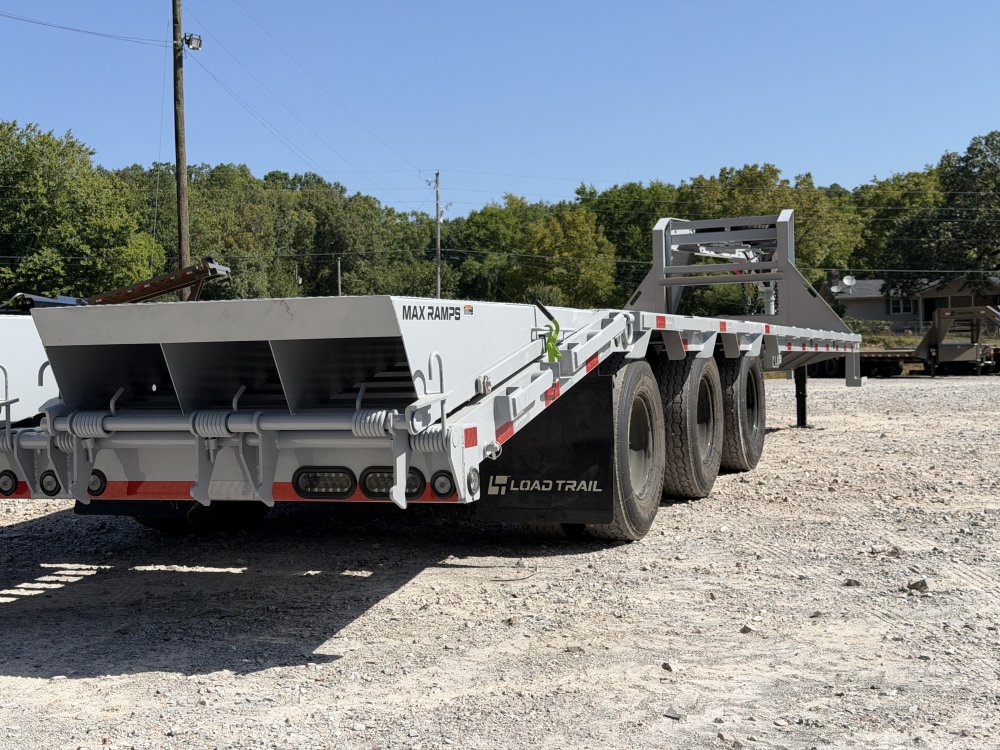 2027 102"x32' Load Trail Flatbed
