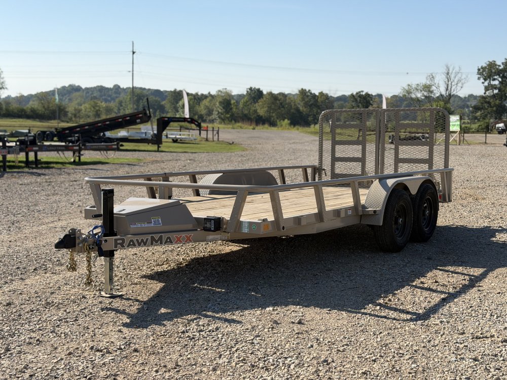 2027 83X16 UTX RAWMAXX / HD SPLIT GATE / 5200LBS AXLES W/ BRAKES / TOOL BOX / 10K GVWR /