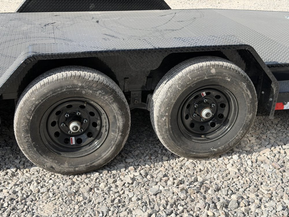 2026 83"x22' Load Trail Car Hauler