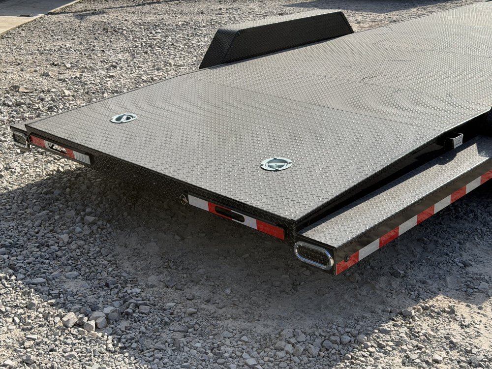2026 83"x22' Load Trail Car Hauler