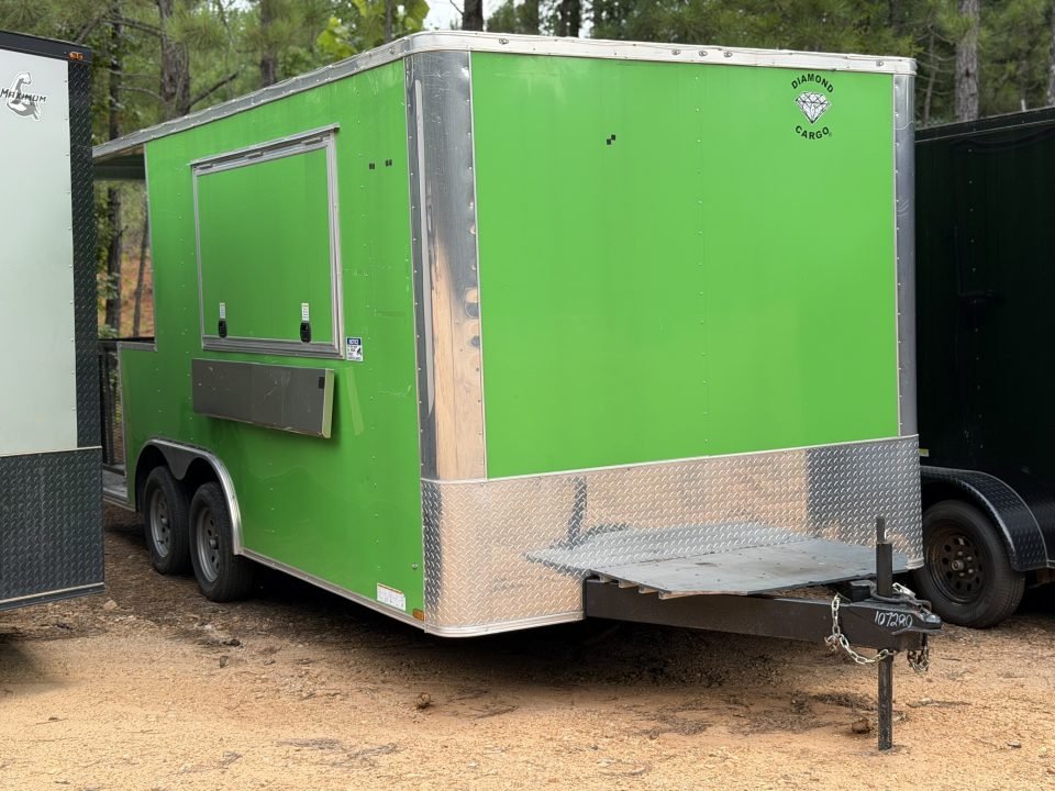 2025 Diamond Cargo 8.5x18 CONCESSION Cargo / Enclosed Trailer