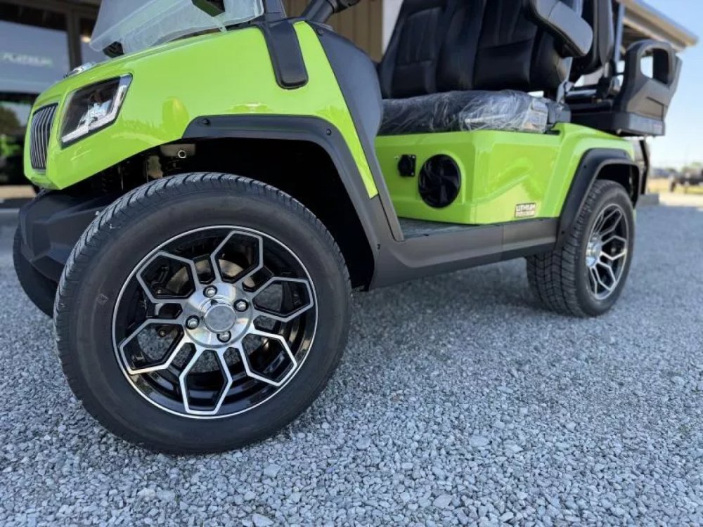 2025 Evolution D5 RANGER 2+2 LIME GREEN Golf Cart