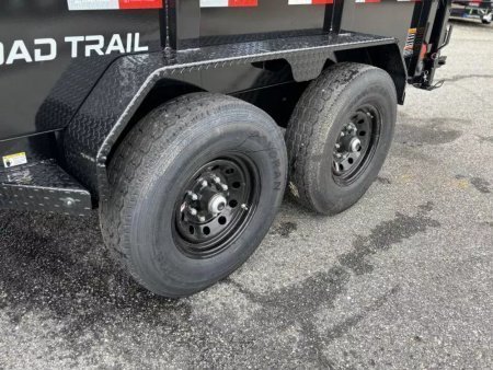2027 Load Trail DL 83X14 7 GAUGE FLOOR TELESCOPIC CYLINDER