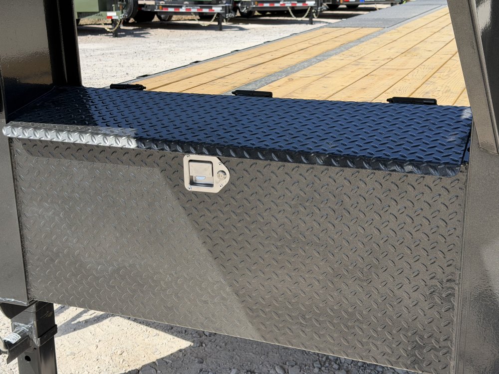 2027 102"x32' Load Trail Flatbed