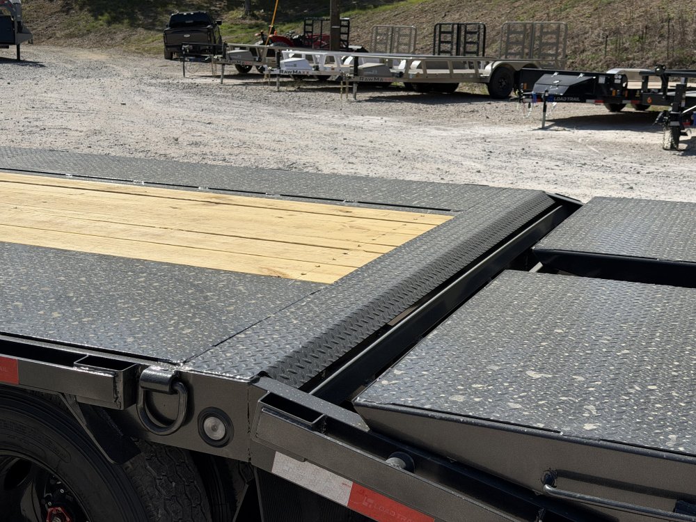 2027 102"x32' Load Trail Flatbed
