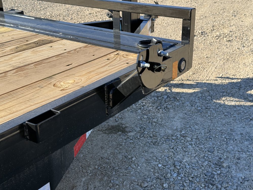 2026 83x22 CH LOAD TRAIL / MAX RAMPS / WINCH PLATE / TOOL TRAY / 14K GVWR / EQUIPMENT TRAILER