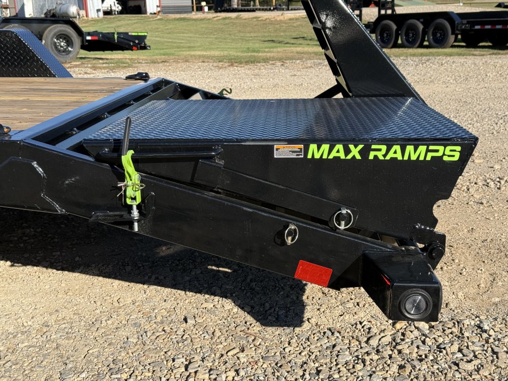 2026 83x22 CH LOAD TRAIL / MAX RAMPS / WINCH PLATE / TOOL TRAY / 14K GVWR / EQUIPMENT TRAILER