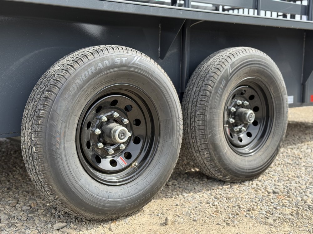 2026 Good Guys Trailers 6'8"x24' Gooseneck Bar Top / Wrangler Series Livestock / Butterfly Doors in