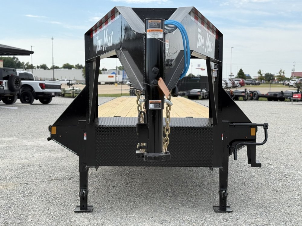 2026 TRAILMAXX 102X40 GOOSENECK HOTSHOT FLATBED W/MEGA RAMPS, 14 PLYS AND (8) SLIDE RATCHETS 14K GVW