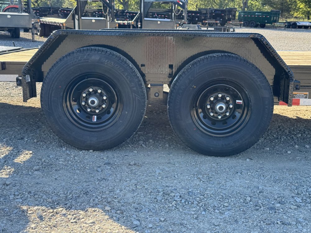 2026 83x22 CH LOAD TRAIL / MAX RAMPS / WINCH PLATE / TOOL TRAY / 14K GVWR / EQUIPMENT TRAILER