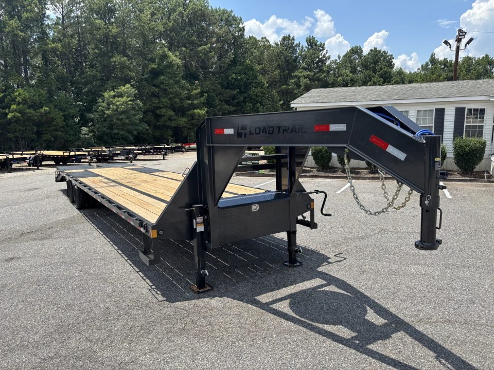 2026 Load Trail GP 102X36 25900 GVWR UNDER FRAME BRIDGE AND PIPE BRIDGE MAX RAMP Deckover Trailer