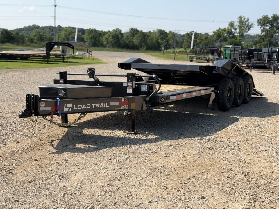 2026 Load Trail TH 102X24 / TILT DECK / WINCH PLATE / EXTRA D-RINGS / 21K GVWR / Equipment Trailer
