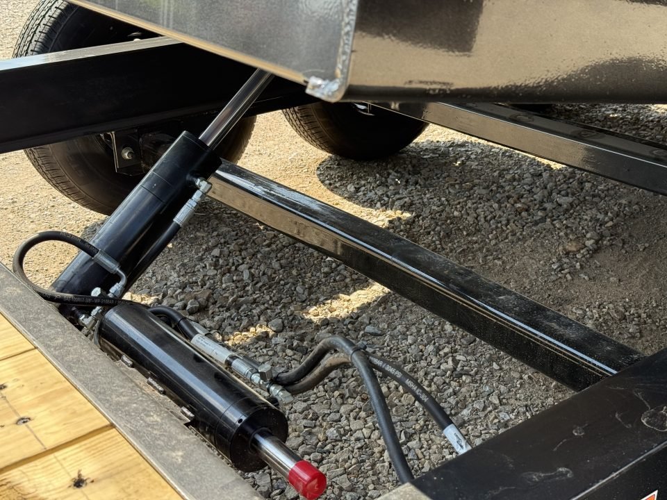 2026 Load Trail TH 102X24 / TILT DECK / WINCH PLATE / EXTRA D-RINGS / 21K GVWR / Equipment Trailer