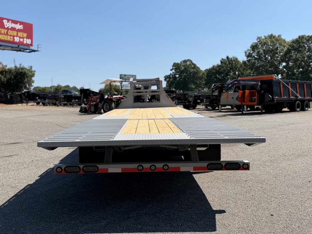2027 Load Trail GL 102X34 25.9K 12' HYDRUALIC DOVETAIL 14PLY TIRES 4 BUTTON WIRELESS Flatbed Trailer