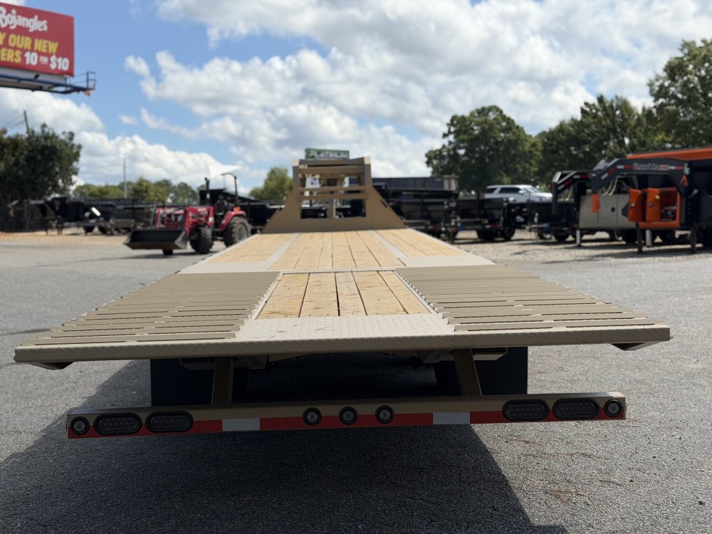 2027 Load Trail GL 102X40 25900 GVWR UNDER FRAME BRIDGE AND PIPE BRIDGE HYDRAULIC DOVETAIL Trailer