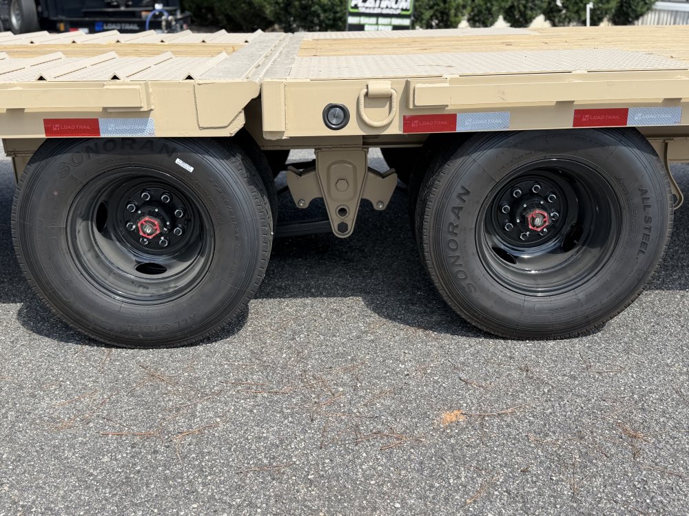 2027 Load Trail GL 102X40 25900 GVWR UNDER FRAME BRIDGE AND PIPE BRIDGE HYDRAULIC DOVETAIL Trailer
