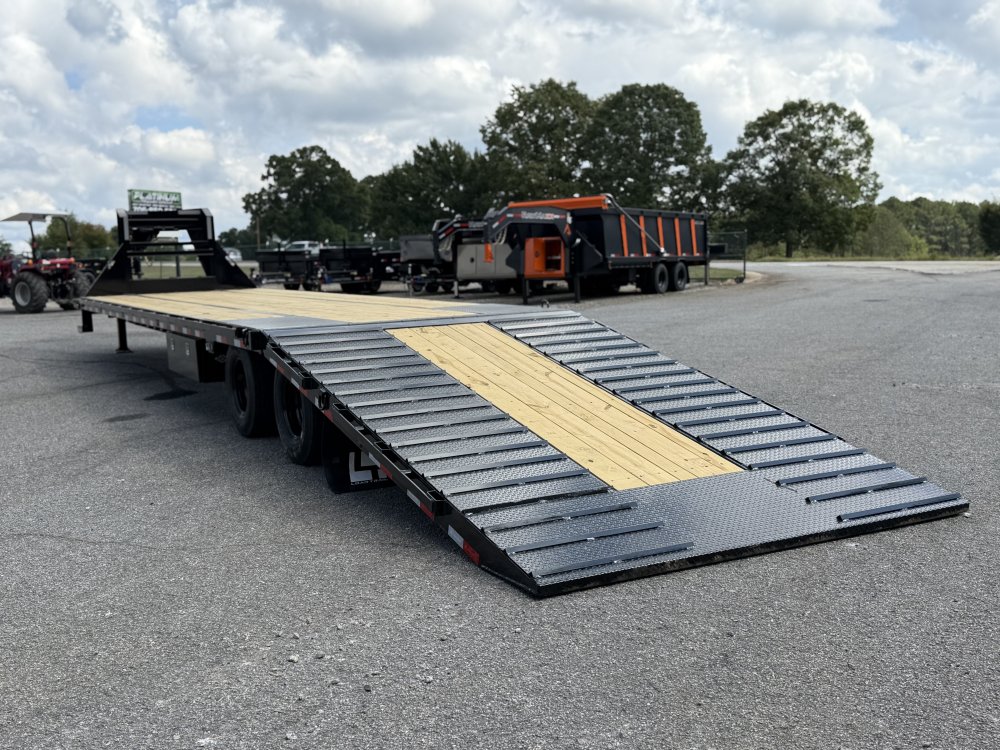 2027 Load Trail GL 102X40 25900 GVWR UNDER FRAME BRIDGE AND PIPE BRIDGE HYDRAULIC DOVETAIL Trailer
