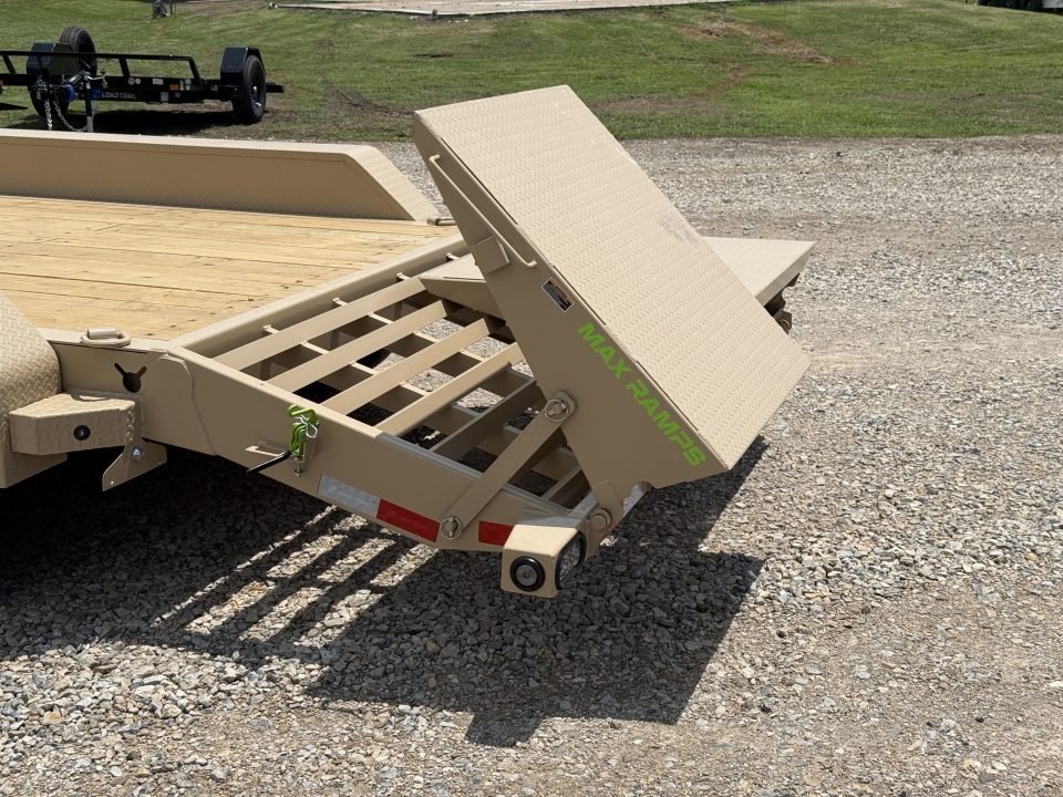 2026 Load Trail CB 83X24 / TOOL BOX / MAX RAMPS / CHAIN TIE DOWNS / 21K GVWR Equipment Trailer