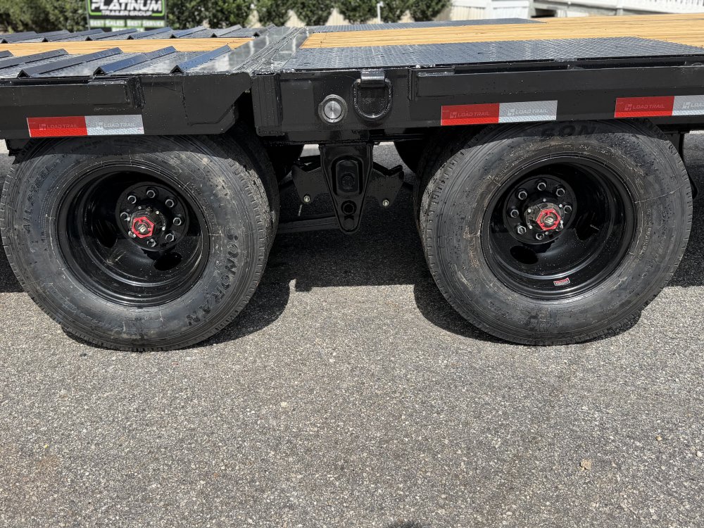 2027 Load Trail GL 102X32 25.9K 12' HYDRUALIC DOVETAIL 14PLY TIRES 4 BUTTON WIRELESS Flatbed Trailer