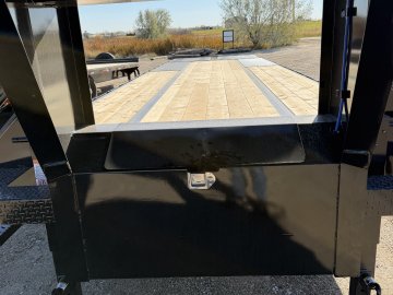 2027 Double A 32' Gooseneck GHB208-32 thumbnail