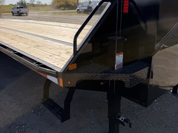 2027 Double A 32' Gooseneck GHB208-32 thumbnail