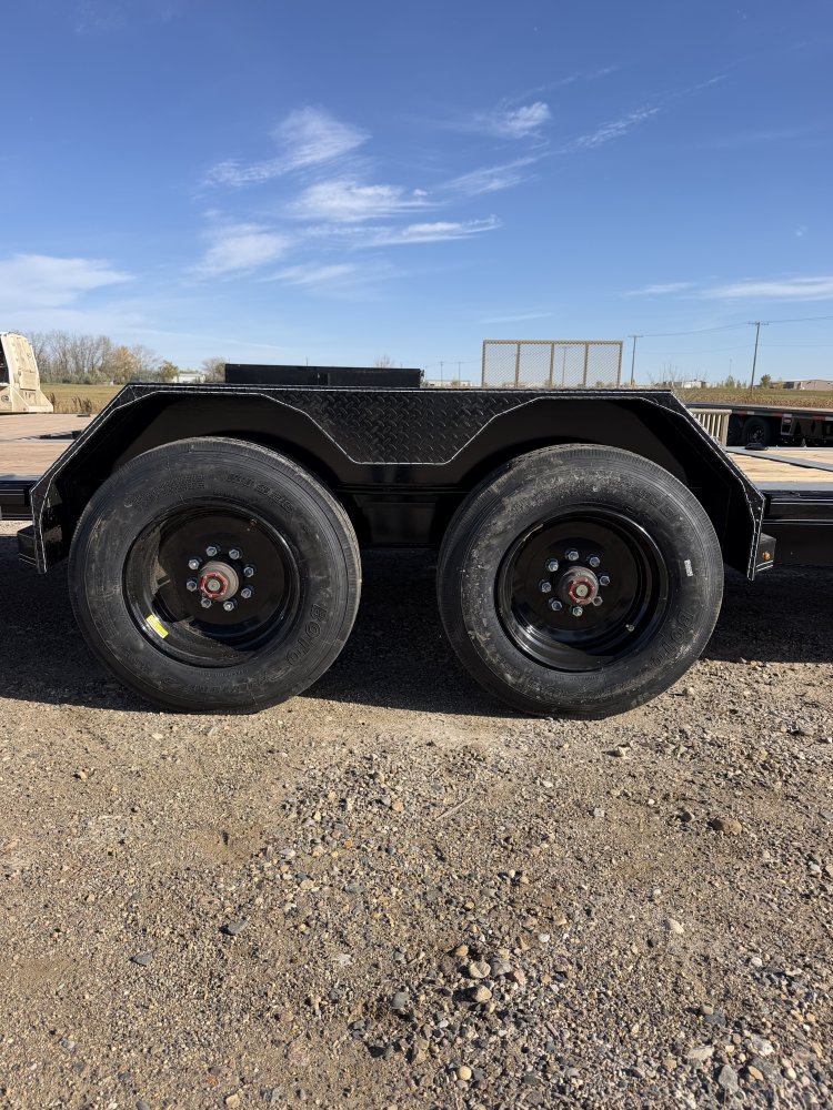 2027 Double A 26' Cushion Tilt w/10k Super singles CT207-26