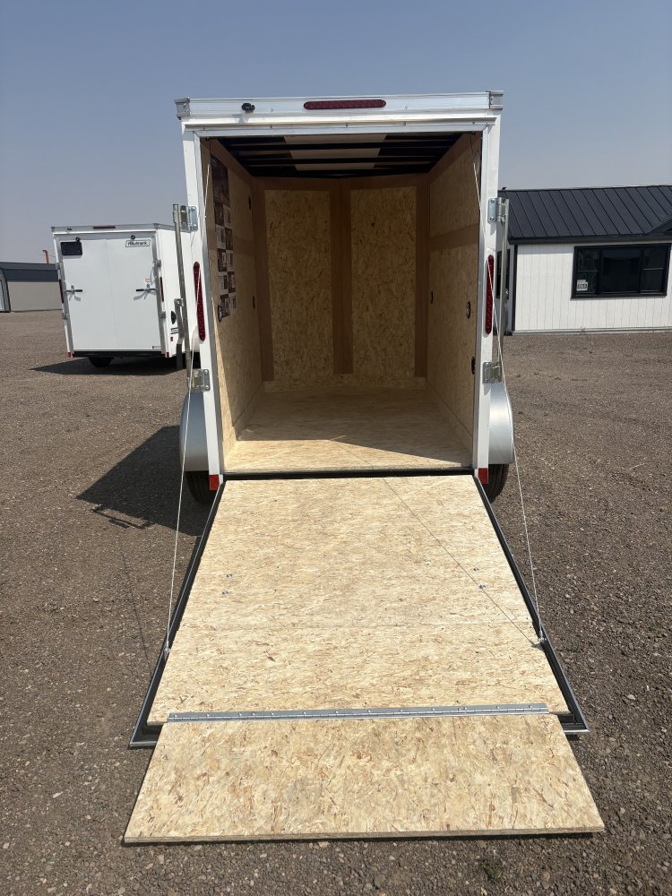 Haulmark 5'X8' 3K cargo trailer, ST205/75R15 Radial tires, spare tire