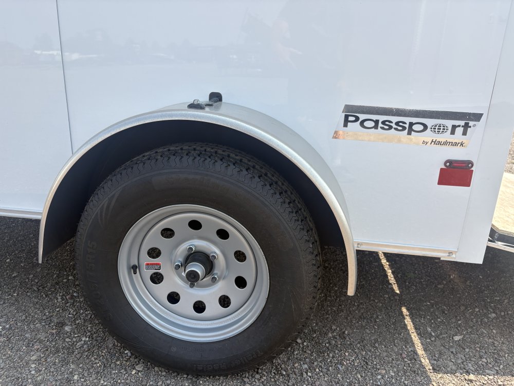 Haulmark 5'X8' 3K cargo trailer, ST205/75R15 Radial tires, spare tire