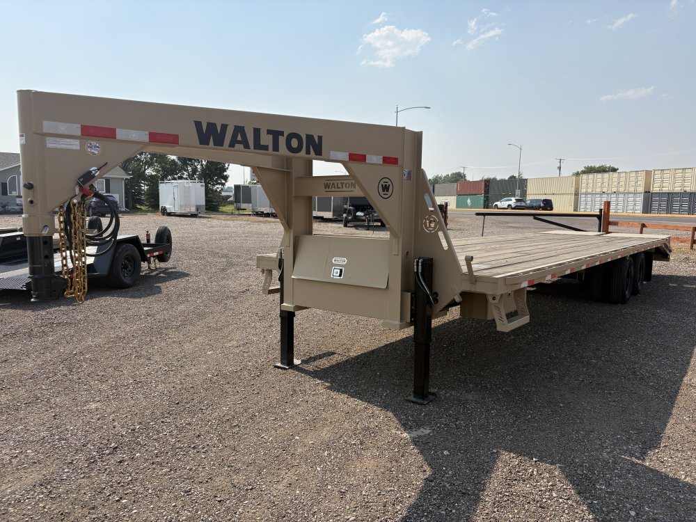 Walton FBX212-32G 24K Gooseneck trailer, 235/80R16 tires, spare tire, mud flaps, tool box, mega ramp