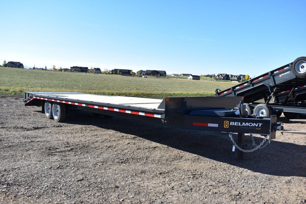 DO930-16K Deckover Equipment Trailer,