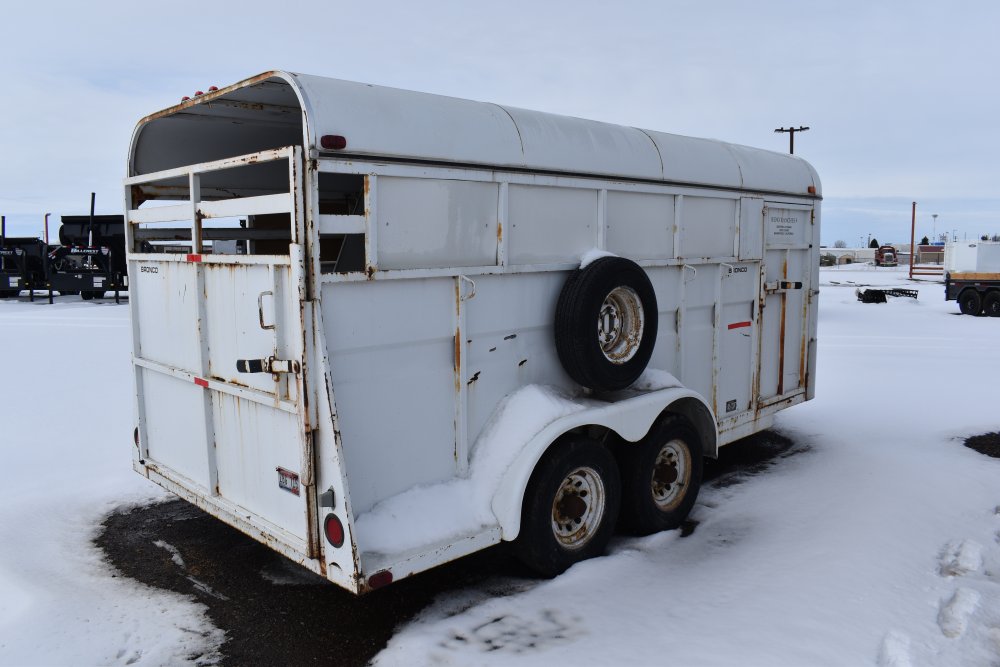 1991 Stock /Horse Trailer, small tack room, saddle rack, bridle hooks, spare tire