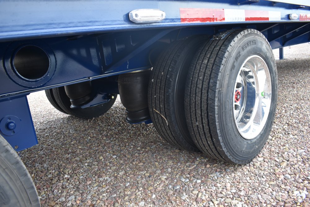 Belmont GXD35-32K Gooseneck dual wheel deck over hydraulic dovetail Trailer, air ride, 5' spread axl