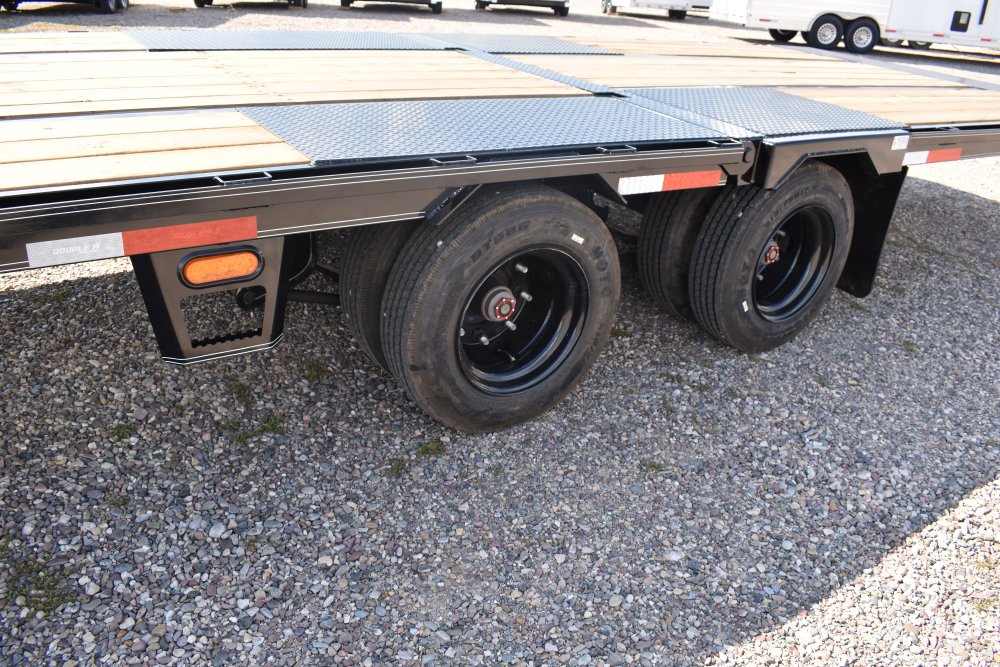 Double A 102"X34' 30K deck over gooseneck trailer, hydraulic dovetail, hydraulic jacks, LED work lig