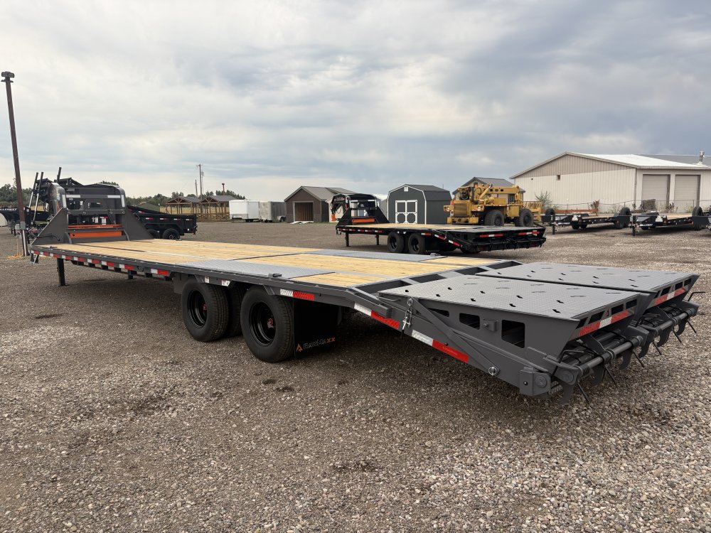 RawMaxx 102" X 34' Gooseneck Trailer, 24K, 10 Ply Tires 235/85/R16 - Dual Wheels, HD Maxx Ramps, Spa