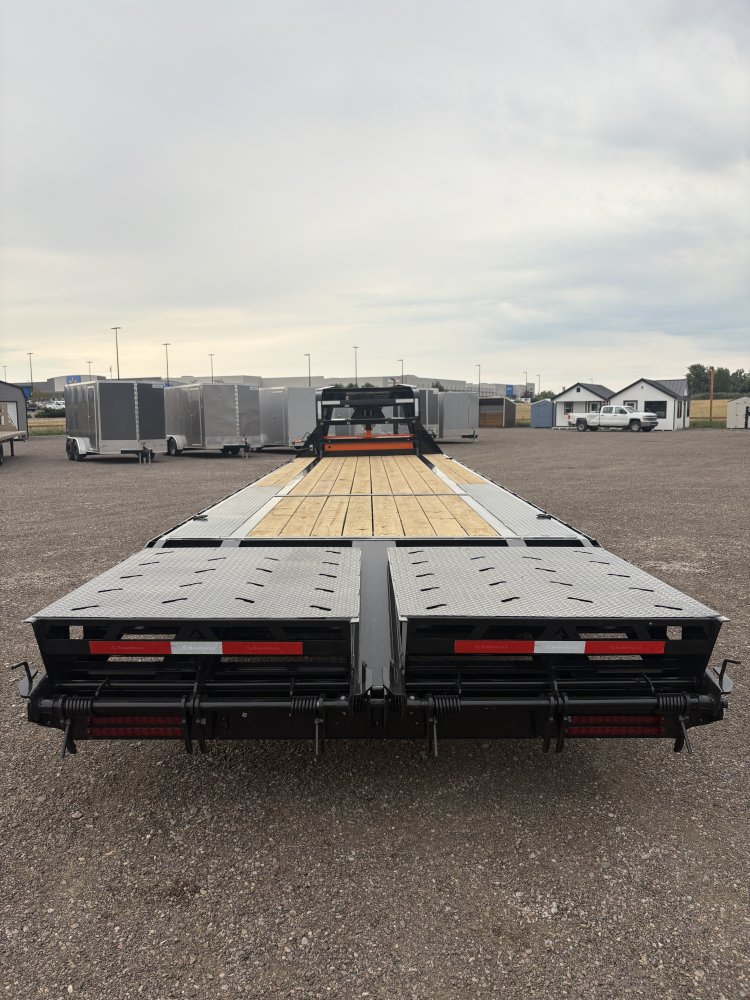 RawMaxx 102" X 32' Gooseneck Trailer, 24K, 14 Ply ST235/85R16 Tires - Triple Axle, HD Maxx Ramps, Sp