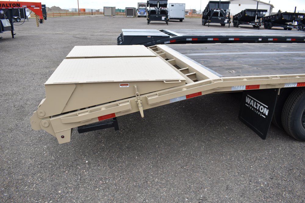 Walton FBX210-30G 25K Gooseneck trailer, 235/80R16 tires, spare tire, mud flaps, tool box, mega ramp