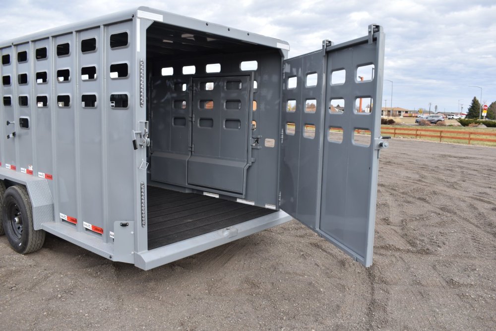 Eagle X 7x24 14K Gooseneck Livestock Trailer w/ 8K Torsion Axles, Rubber Floor & Slider Gate, Shadow