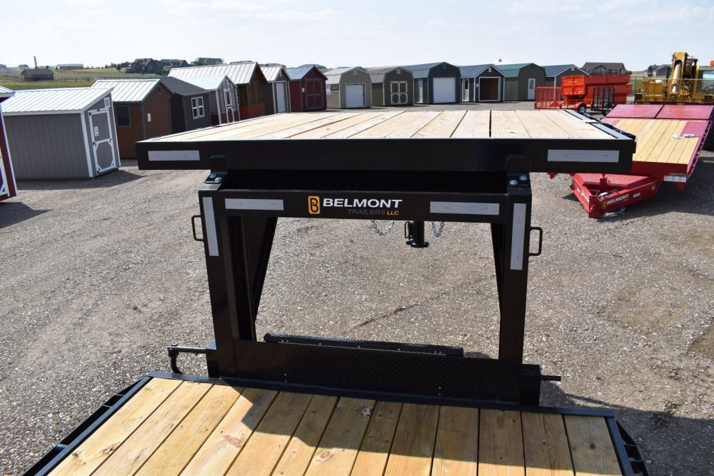 GN24-16K Gooseneck Deckover Trailer, spare tire wind up underbody, mud flaps, full width wedge ramp,