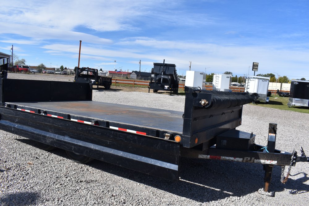 2018 PJ Dump Trailer, Fold down sides, spreader gate, mesh tarp